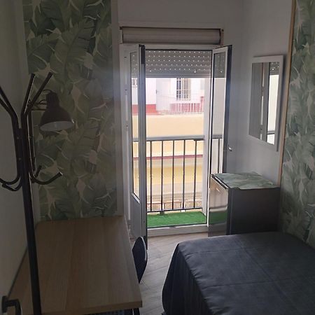 Cervantes Rooms Cadiz Luaran gambar