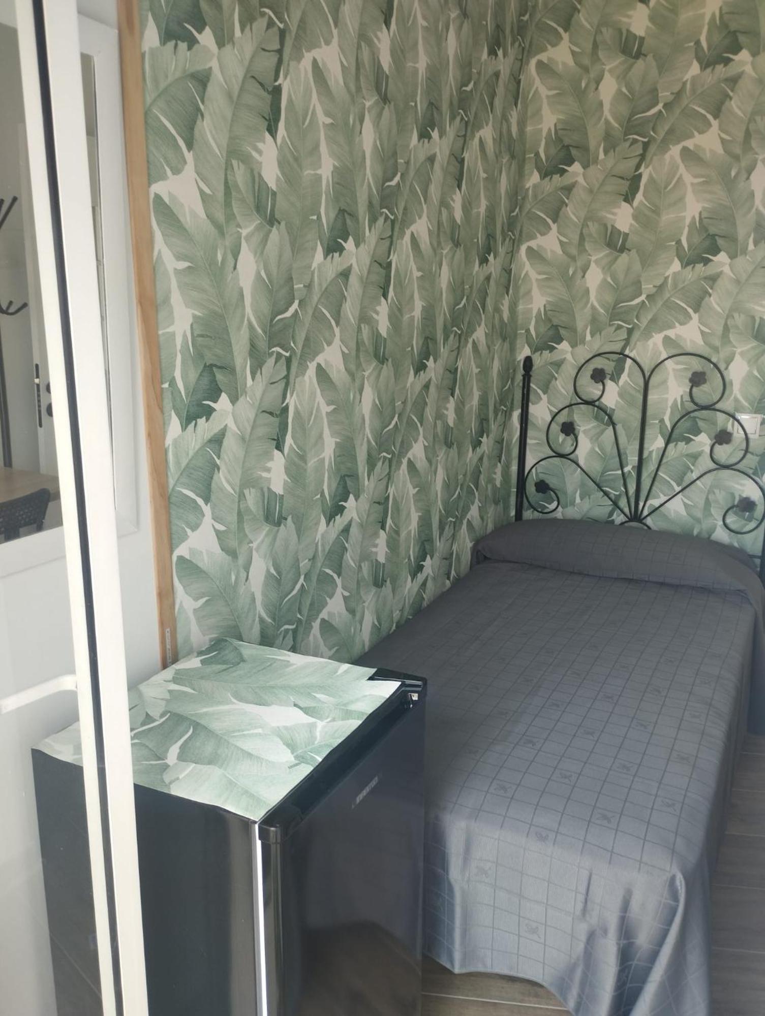 Cervantes Rooms Cadiz Luaran gambar